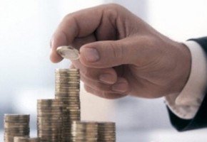 Откуда взялись деньги на социальные растраты?