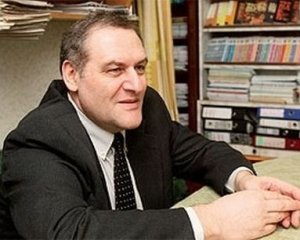"Верхівка не в змозі обмежити свій "хапальний інстинкт" - Захаров