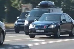 Что означают рожки, ведра и прочие атрибуты на крышах правительственных авто
