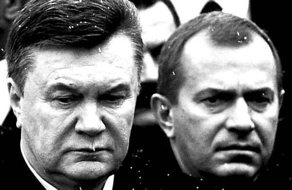 Янукович и Клюев утопили ЕвроМайдан в крови. Что дальше: сценарии