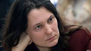 Единственным настоящим запрещающим знаком на "дорогах Украины" является не "кирпич", а только бетонный блок