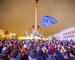 Новый состав Кабмина зачитанный на Майдане