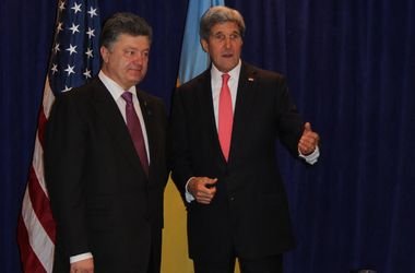 Порошенко ждет, а США требует...