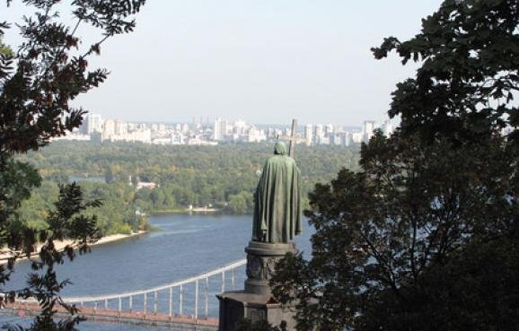 28 липня в Україні відзначають свято Володимира Великого та День Хрещення Київської Русі