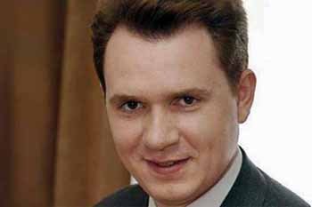 Где же люстрация? Прихвостень Кремля на службе Украины. Вопрос к президенту