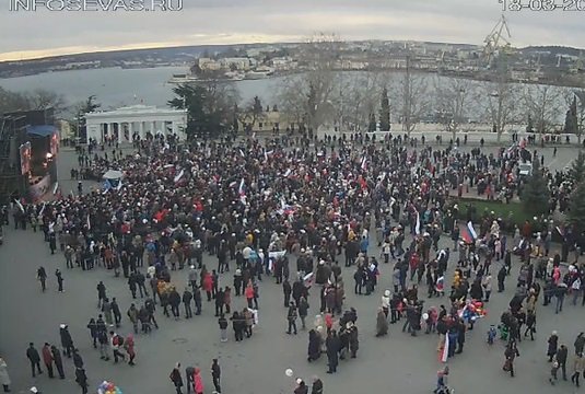 Фотофакт: Годовщина оккупации Крыма - больше траур чем праздник (фото)