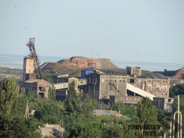 Сегодня забвение донбасских шахт, падение экономики региона и судьбы тысяч семей - это дело рук тех, кто развязал войну