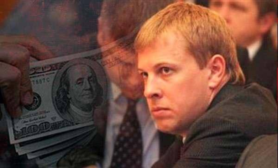 На каких "нужниках" держится прогнившая украинская "Система", или "Падальщик" Хомутынник