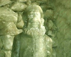 Гном хранитель подземного царства