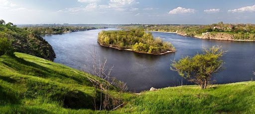 Люди часом самі не знають в якій унікальній країні Україна вони живуть (Відео)