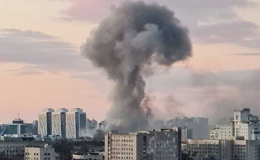 Может быть ракетные удары по Киеву заставят политическое руководство Украины принимать стратегические решения.. (Фото. Видео)