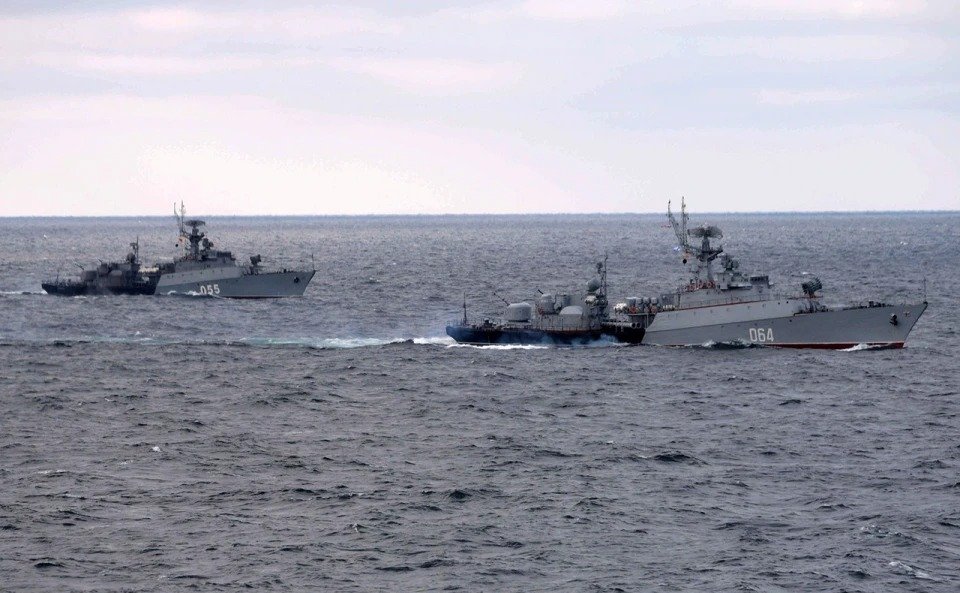 Дзеркальна відповідь: Україна розглядатиме судна, що прямують до підконтрольних рф портів Чорного моря, як воєнні цілі
