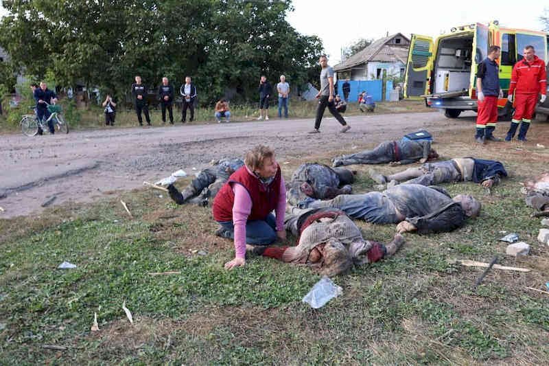 Злочини кремля... росіяни вбили 51 мирного мешканця Харківщини під час поминок