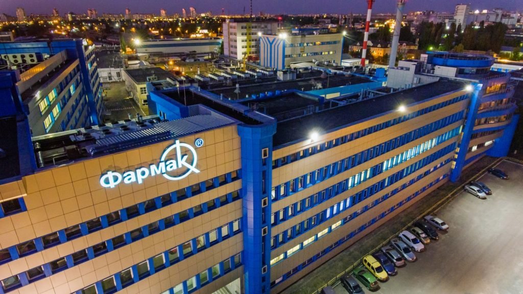 Як «Фармак» і «ДТЕК» збираючи гроші у воюючій країні з сильно збіднілих українських споживачів інвестують в закордонні активи