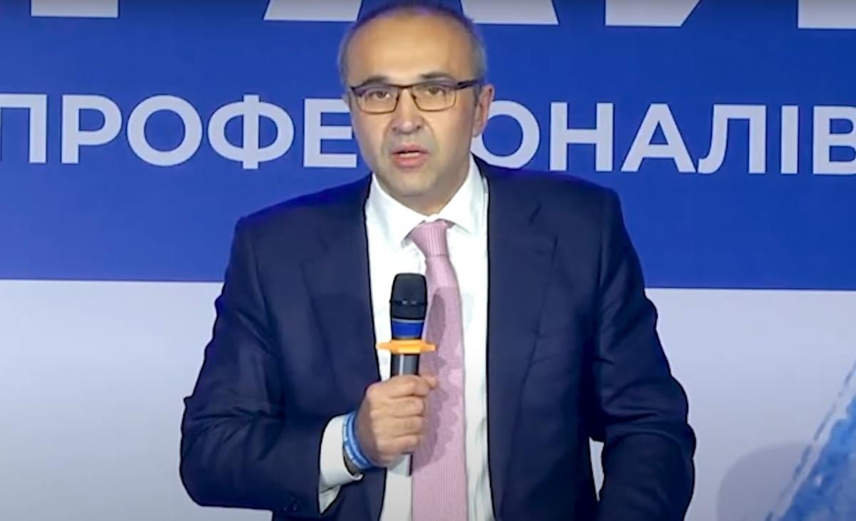 Порочна система не змінюється... Банкір часів Януковича збагатився на сотні мільйонів гривень під час війни (Відео)
