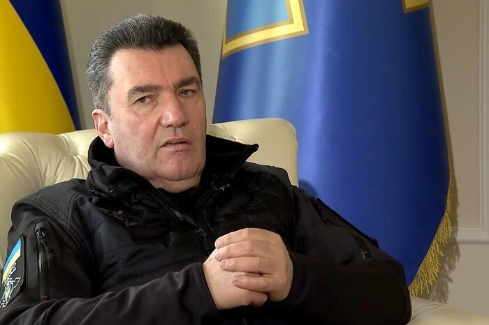 Як при владі, то в шоколаді... Мільйони під час війни: зерновий бізнес родини екссекретаря РНБО Данілова