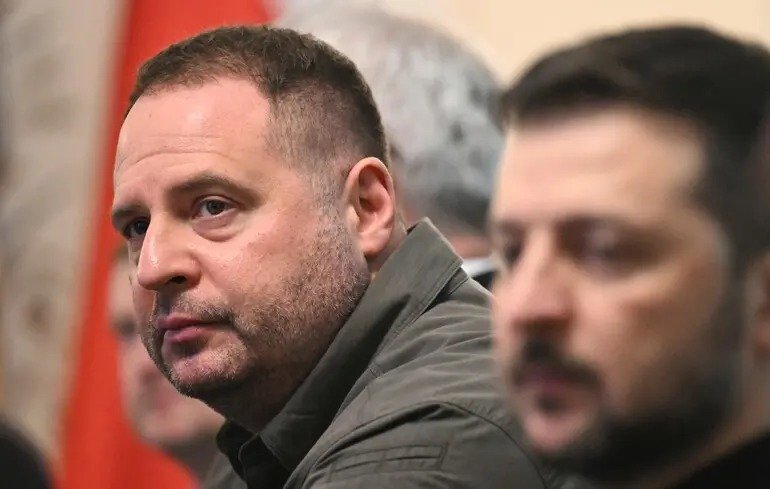 Гниди Зеленського... Єрмак фігурує на "плівках Міндіча" як "Алібаба" - нардеп Железняк (Відео)